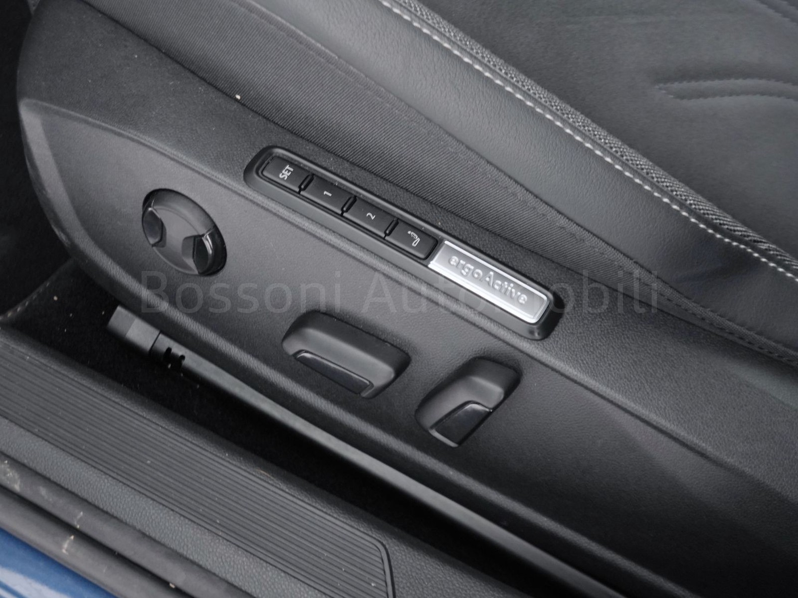 22 - Volkswagen Golf 2.0 tdi scr 150cv style dsg