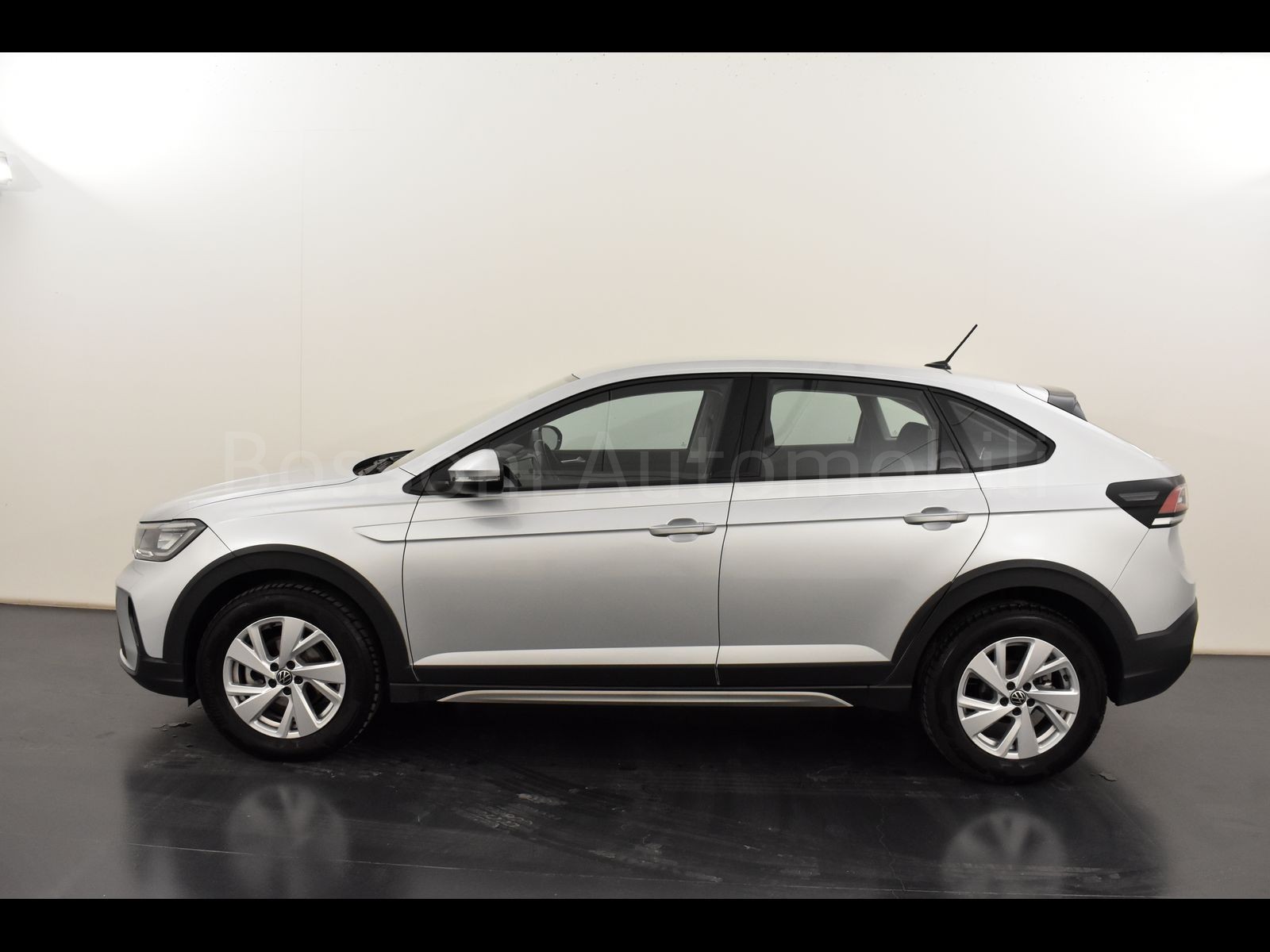 3 - Volkswagen Taigo 1.0 tsi 115cv life