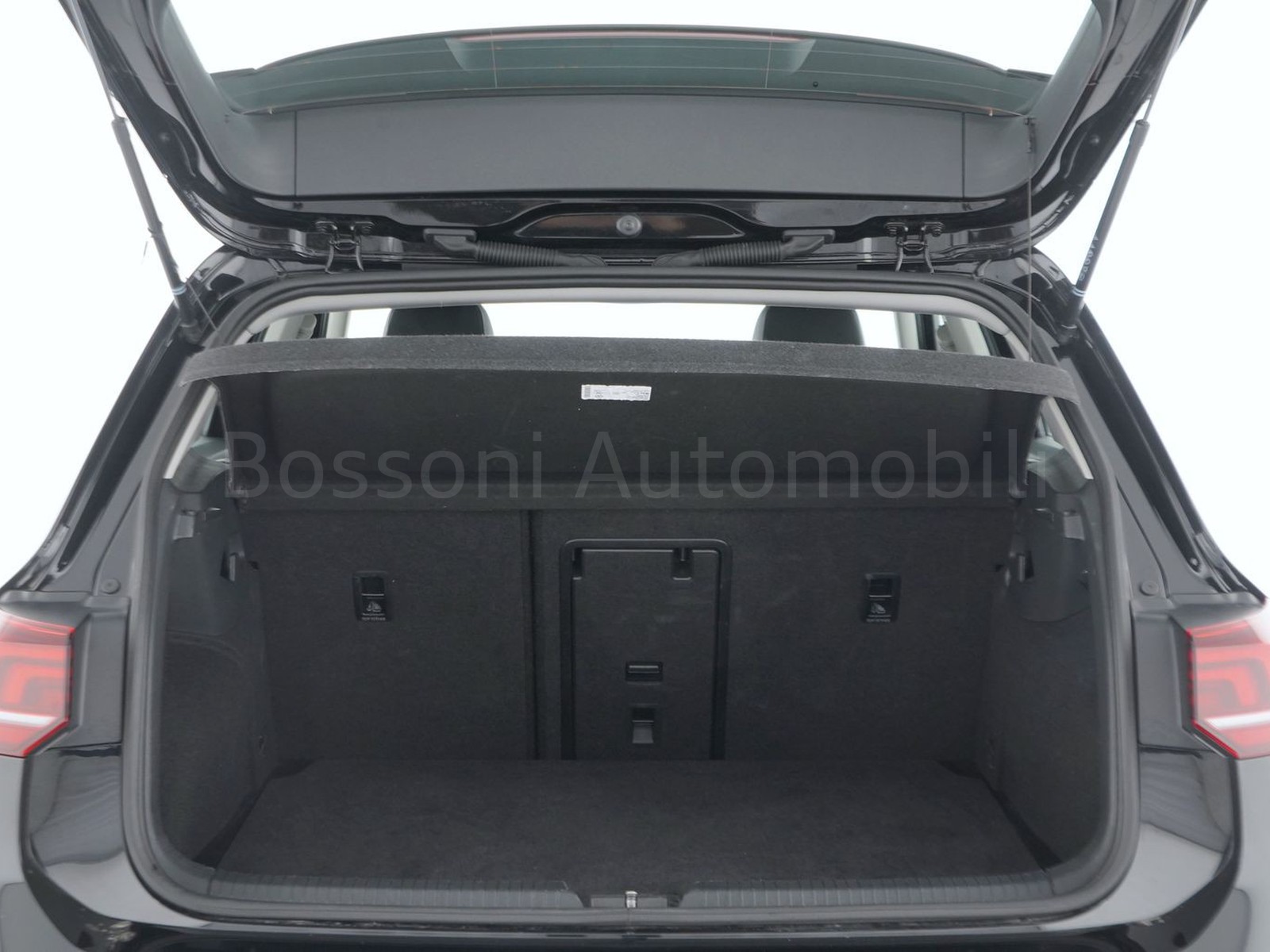 10 - Volkswagen Golf 2.0 tdi scr 150cv style dsg