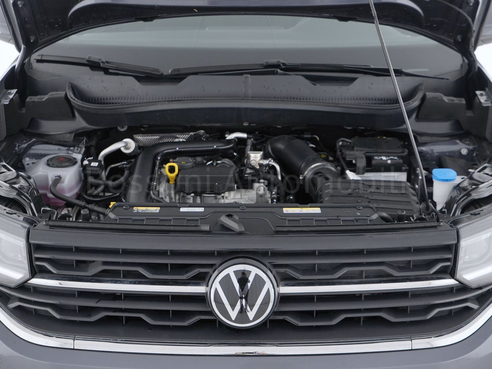 11 - Volkswagen T-Cross 1.0 tsi 95cv life