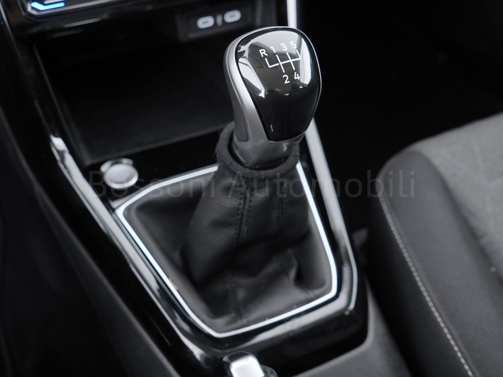 22 - Volkswagen T-Cross 1.0 tsi 95cv life