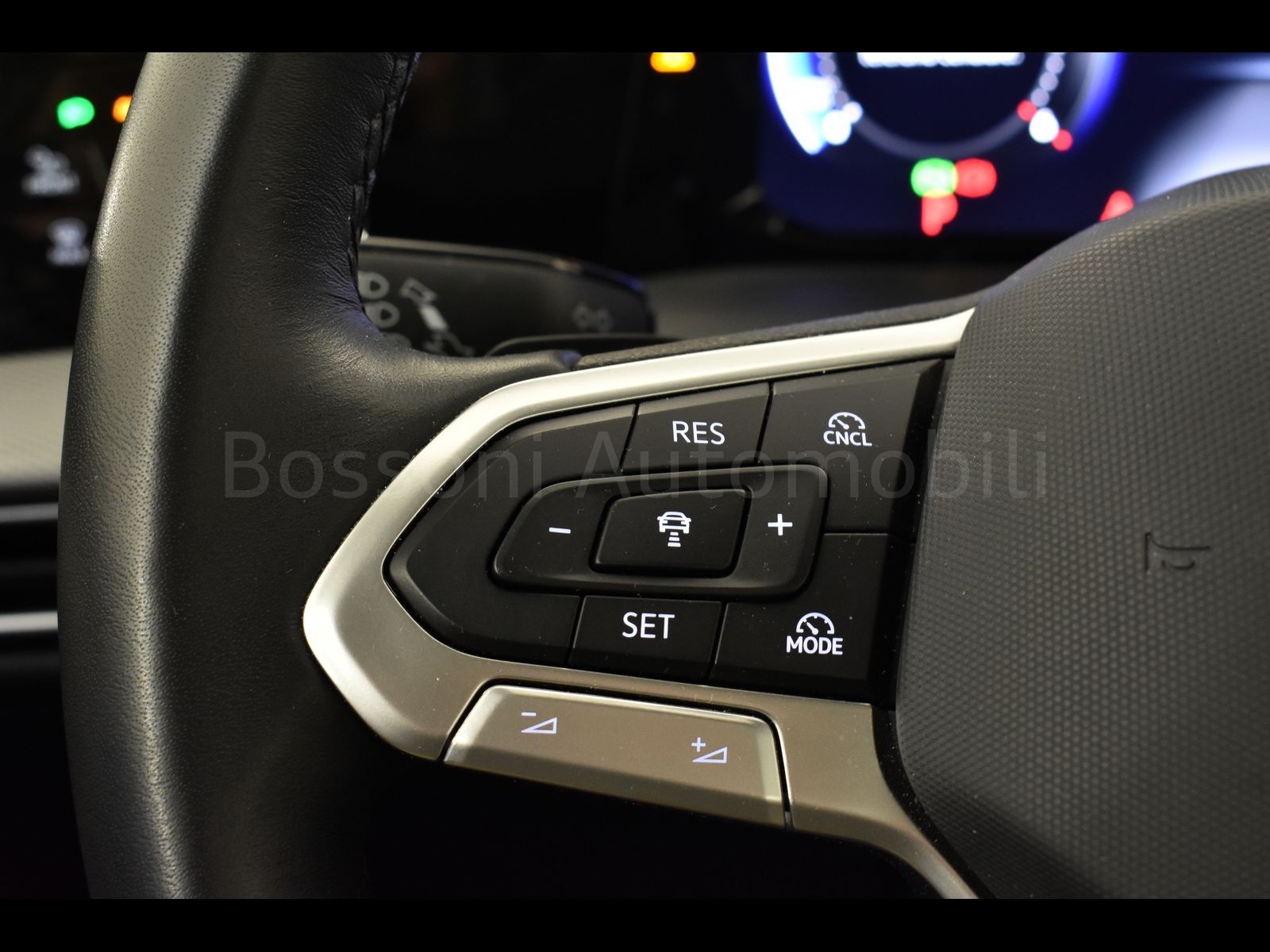 20 - Volkswagen Golf 2.0 tdi scr 150cv style dsg