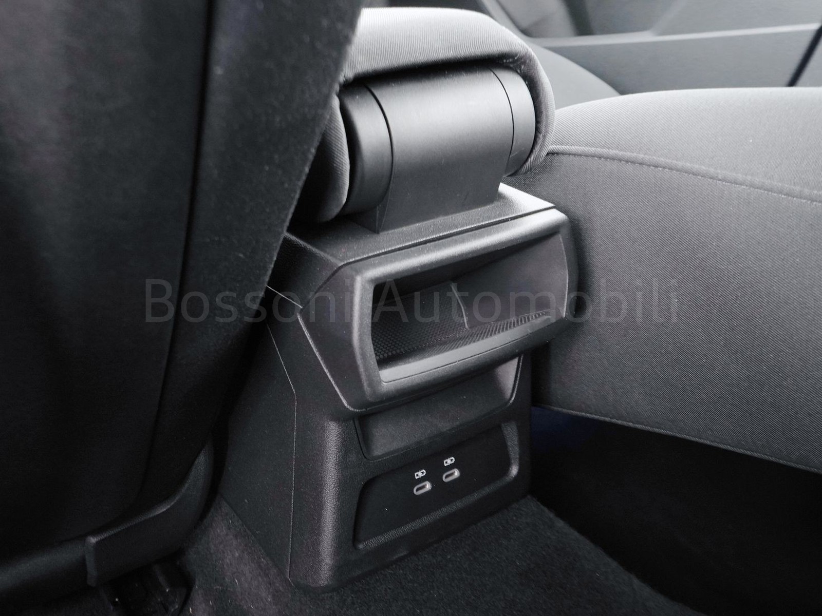 27 - Audi A3 allstreet 1.5 tfsi mhev 48v 150cv business advanced