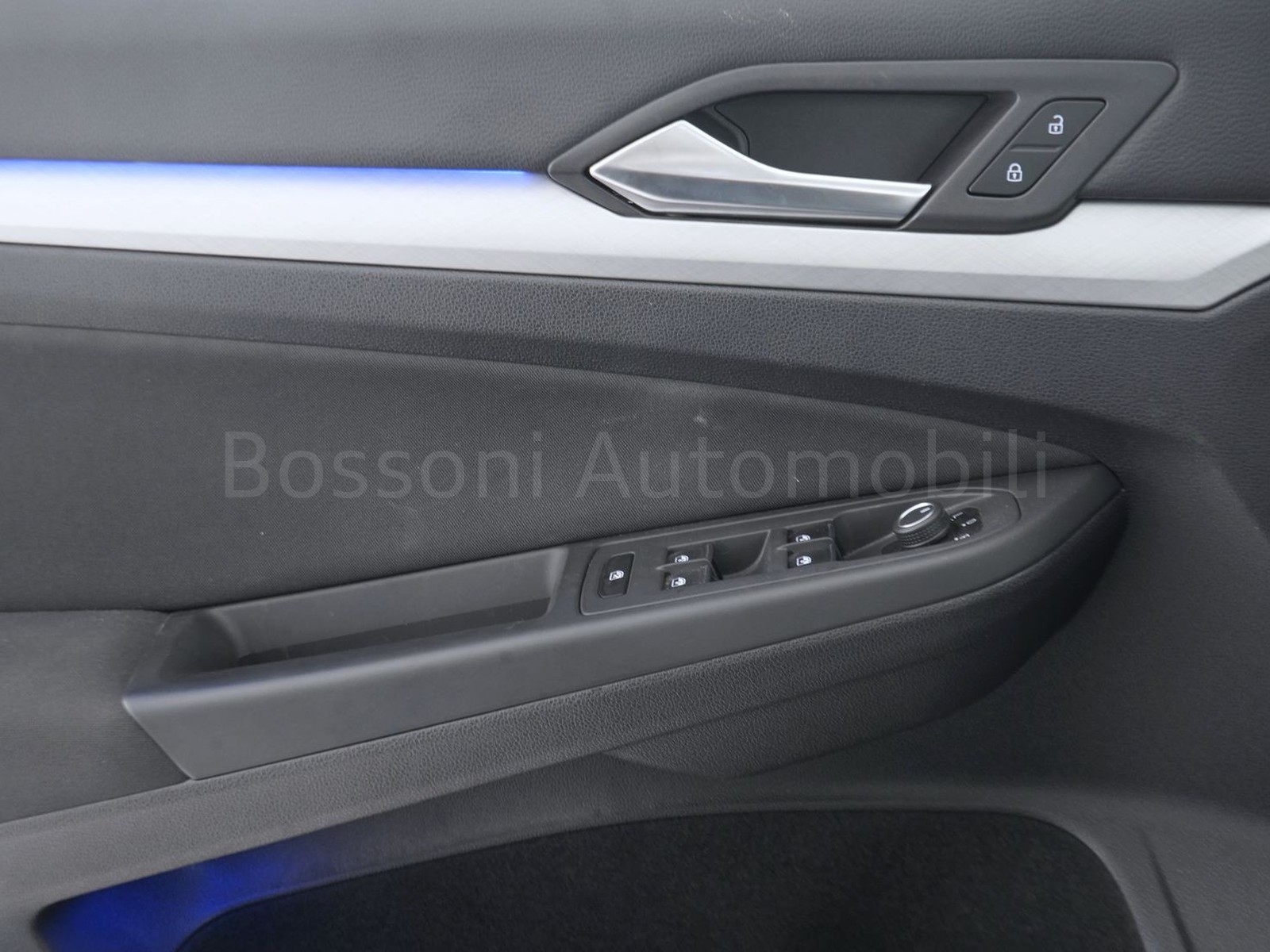 17 - Volkswagen Golf 1.5 tsi evo act 130cv life