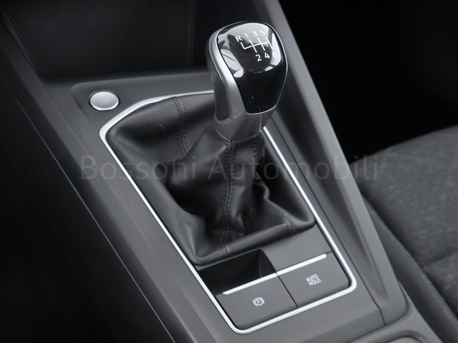 22 - Volkswagen Golf 1.5 tsi evo act 130cv life