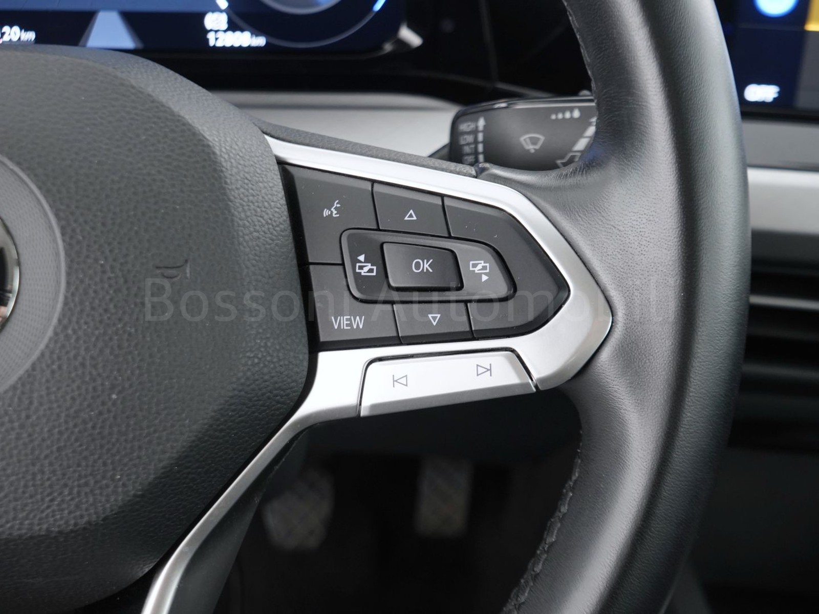 26 - Volkswagen Golf 1.5 tsi evo act 130cv life