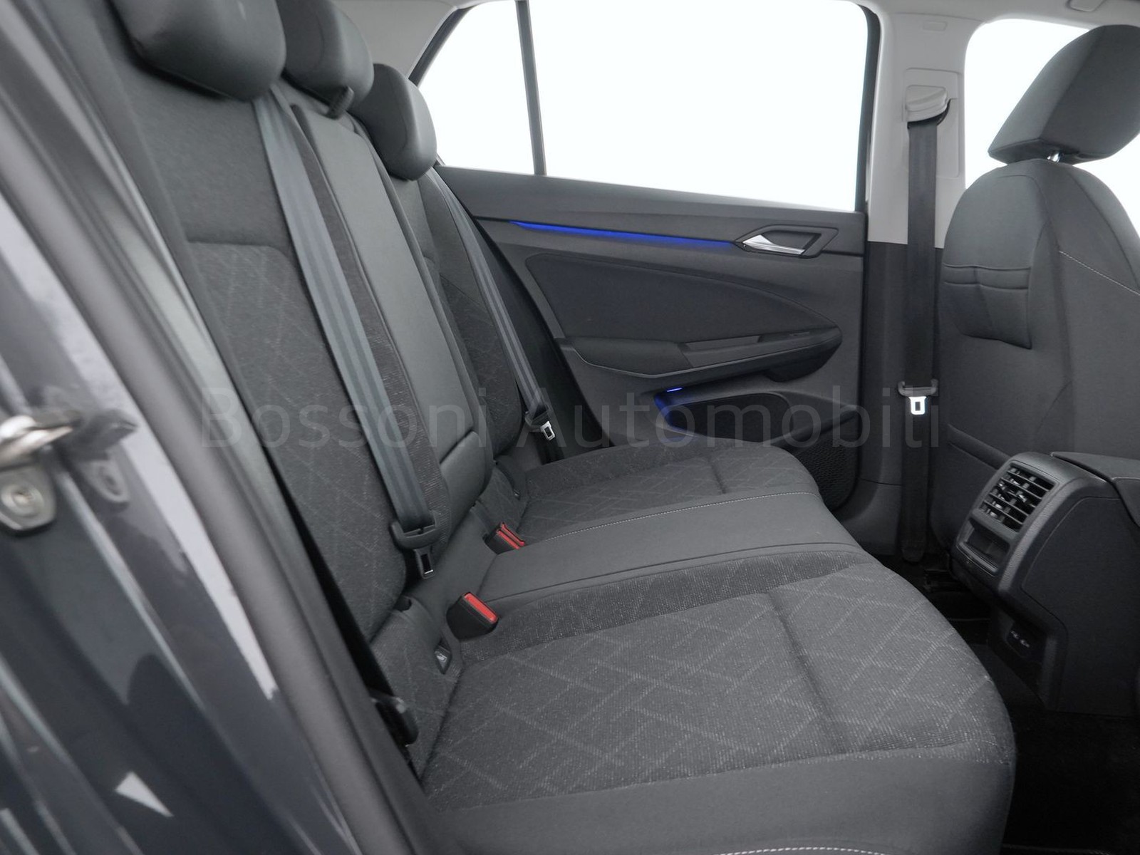 9 - Volkswagen Golf 1.5 tsi evo act 130cv life