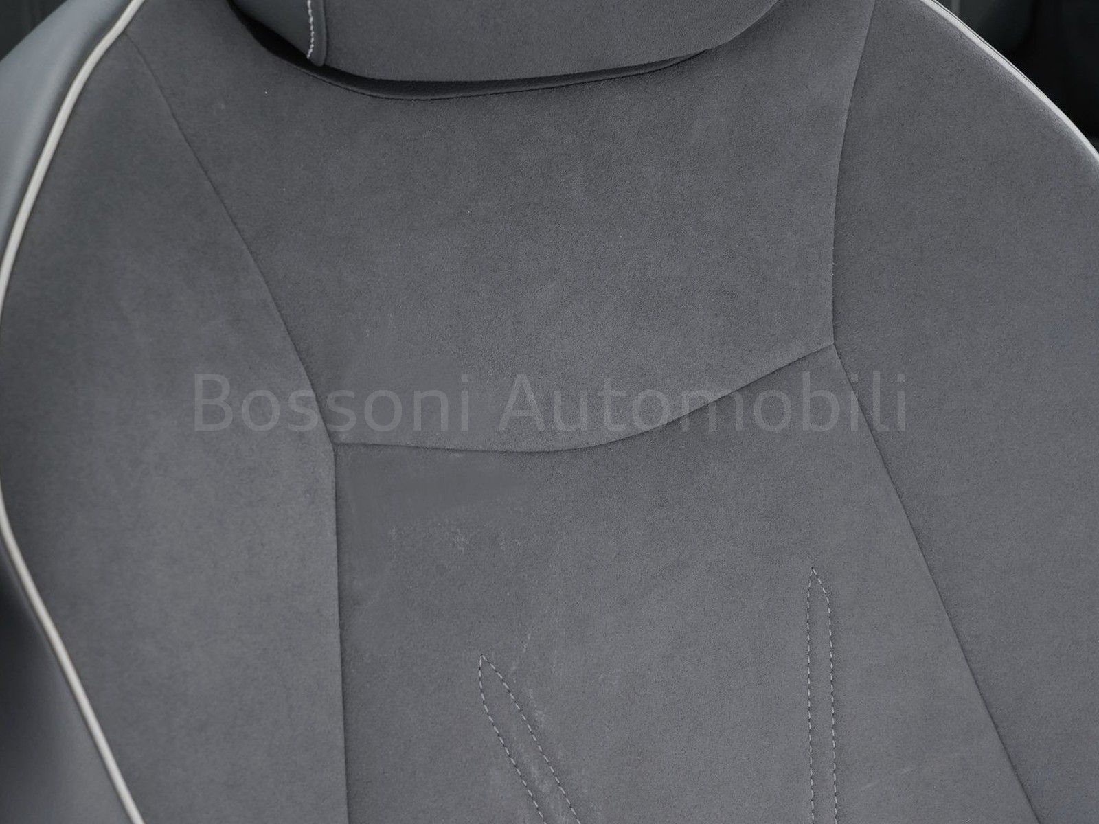 22 - Volkswagen Passat 2.0 tdi scr evo 150cv business dsg