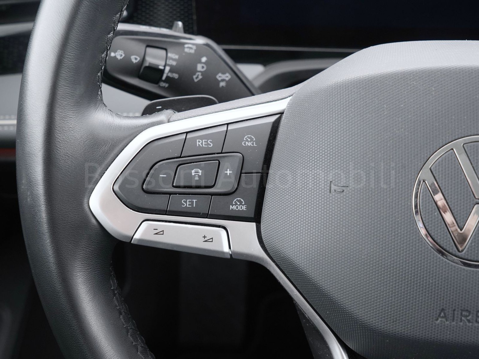 26 - Volkswagen Passat 2.0 tdi scr evo 150cv business dsg