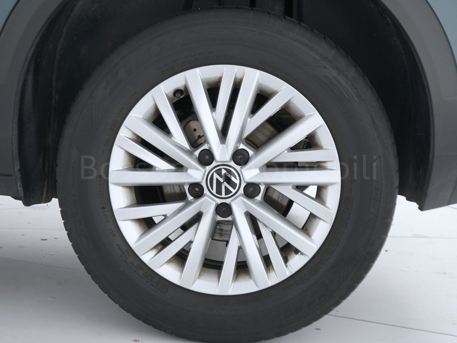 12 - Volkswagen T-Roc 1.5 tsi act life dsg