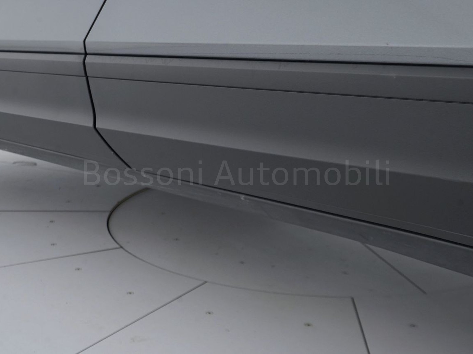 33 - Volkswagen T-Roc 2.0 tdi scr 150cv life dsg