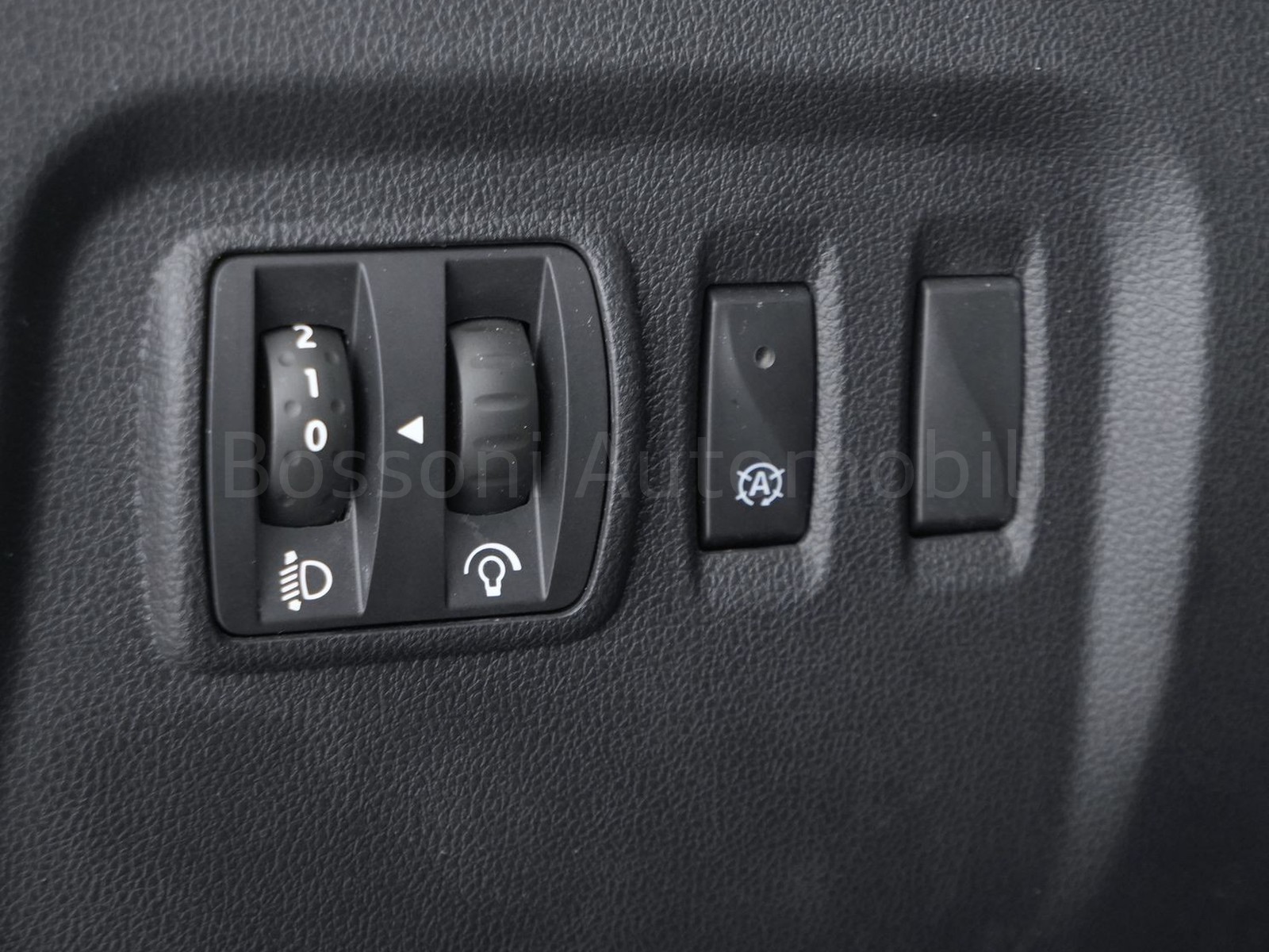 16 - Renault Captur 0.9 tce 90cv business e6d