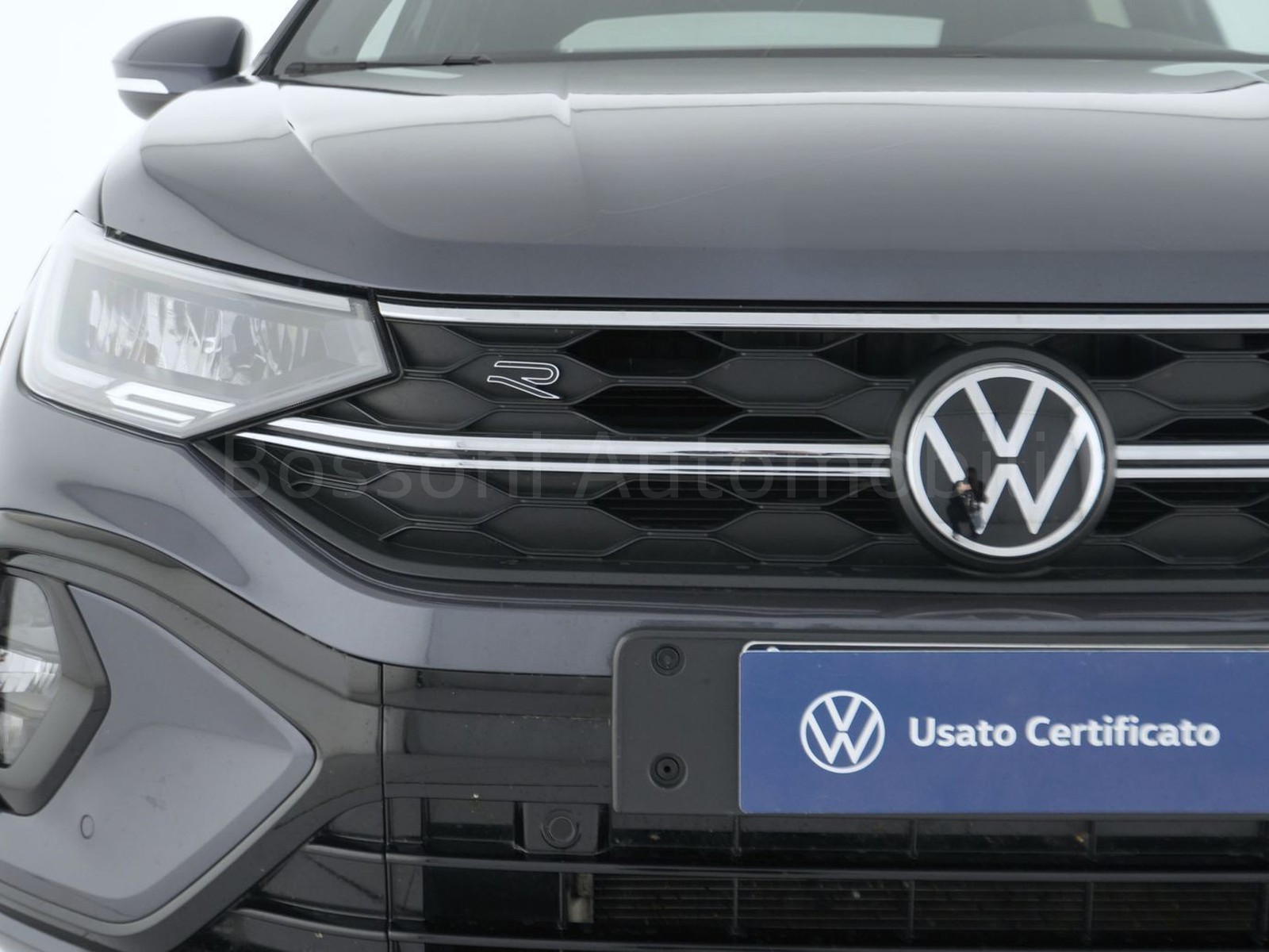 14 - Volkswagen Taigo 1.0 tsi 115cv r-line