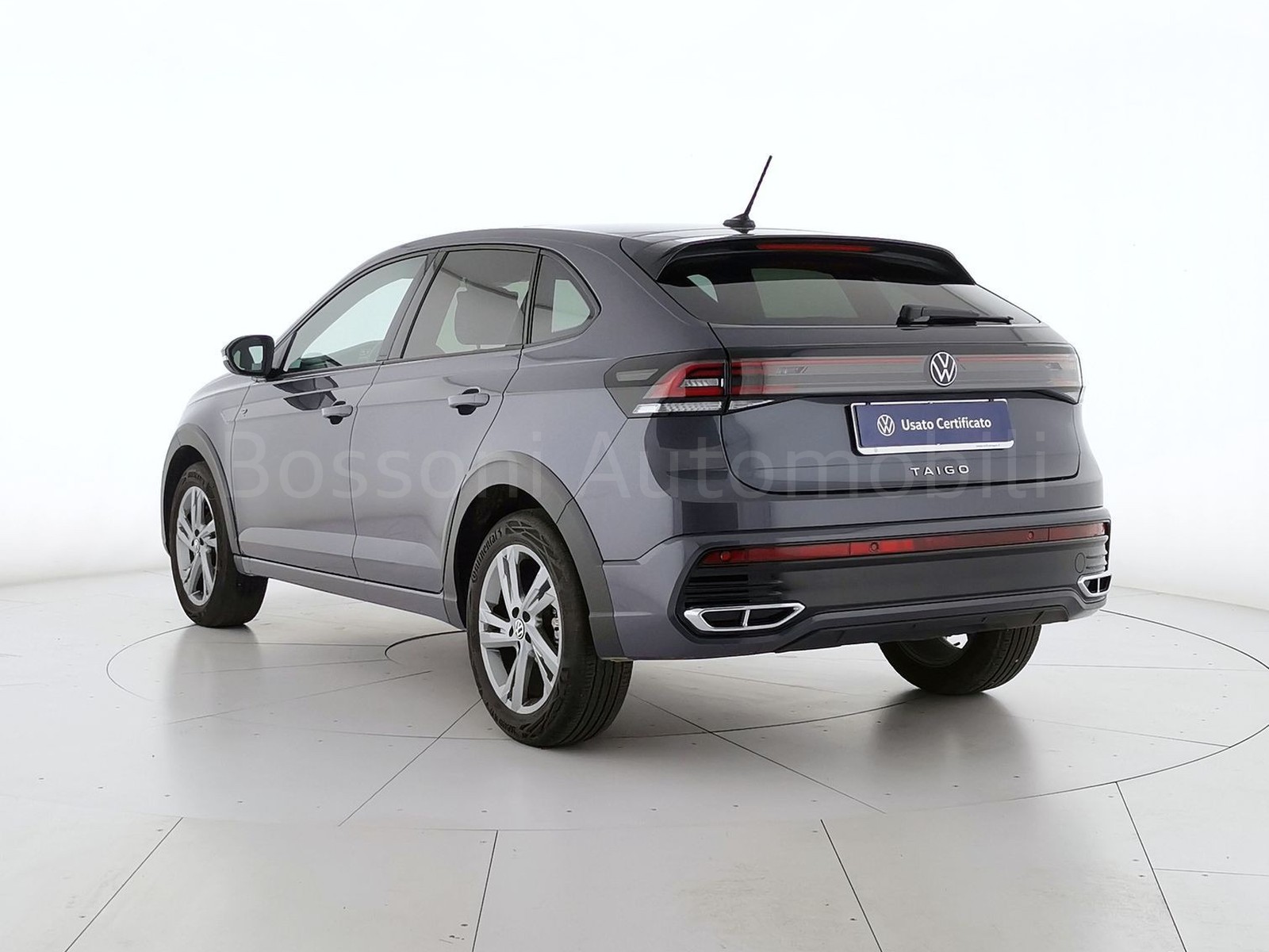 4 - Volkswagen Taigo 1.0 tsi 115cv r-line