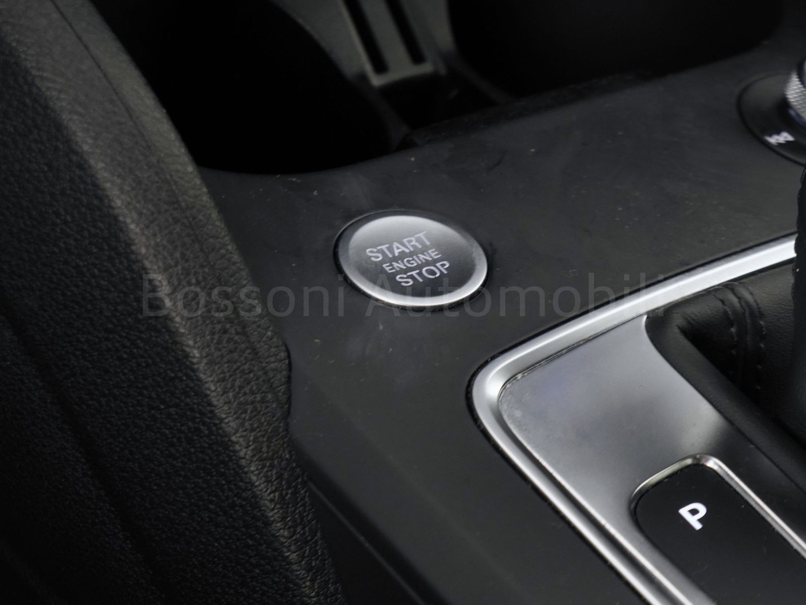 23 - Audi Q2 35 2.0 tdi identity black quattro s tronic