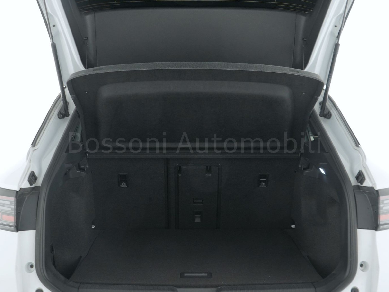 10 - Volkswagen ID.4 77kwh gtx 4motion