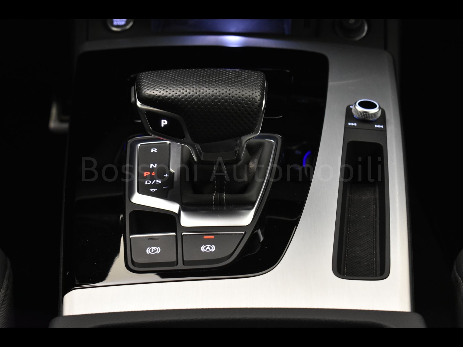 20 - Audi Q5 sportback 40 2.0 tdi mhev 12v s line plus quattro s tronic