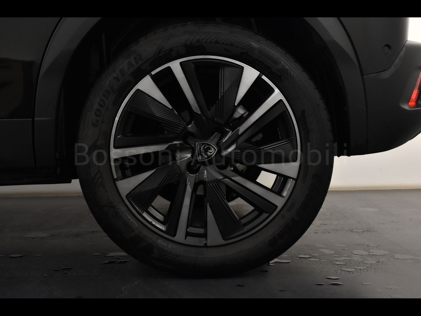 12 - Peugeot 2008 1.5 bluehdi 130cv gt eat8 s&s