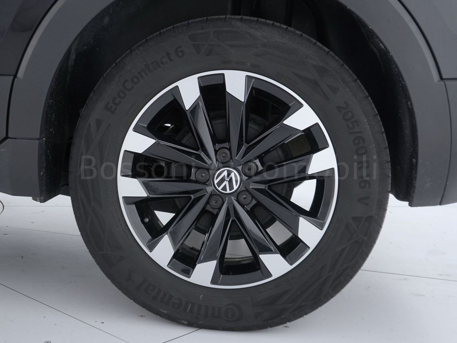 12 - Volkswagen T-Cross 1.0 tsi 95cv style