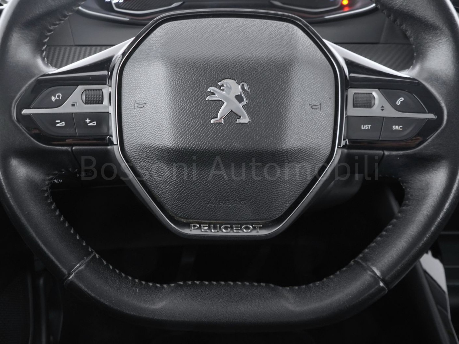 15 - Peugeot 208 5 porte 1.2 puretech 75cv active pack s&s