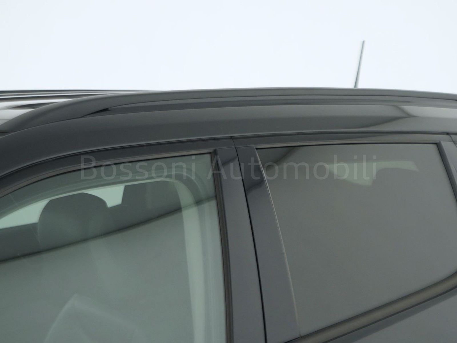 36 - Jeep Compass 1.6 multijet ii 130cv night eagle 2wd