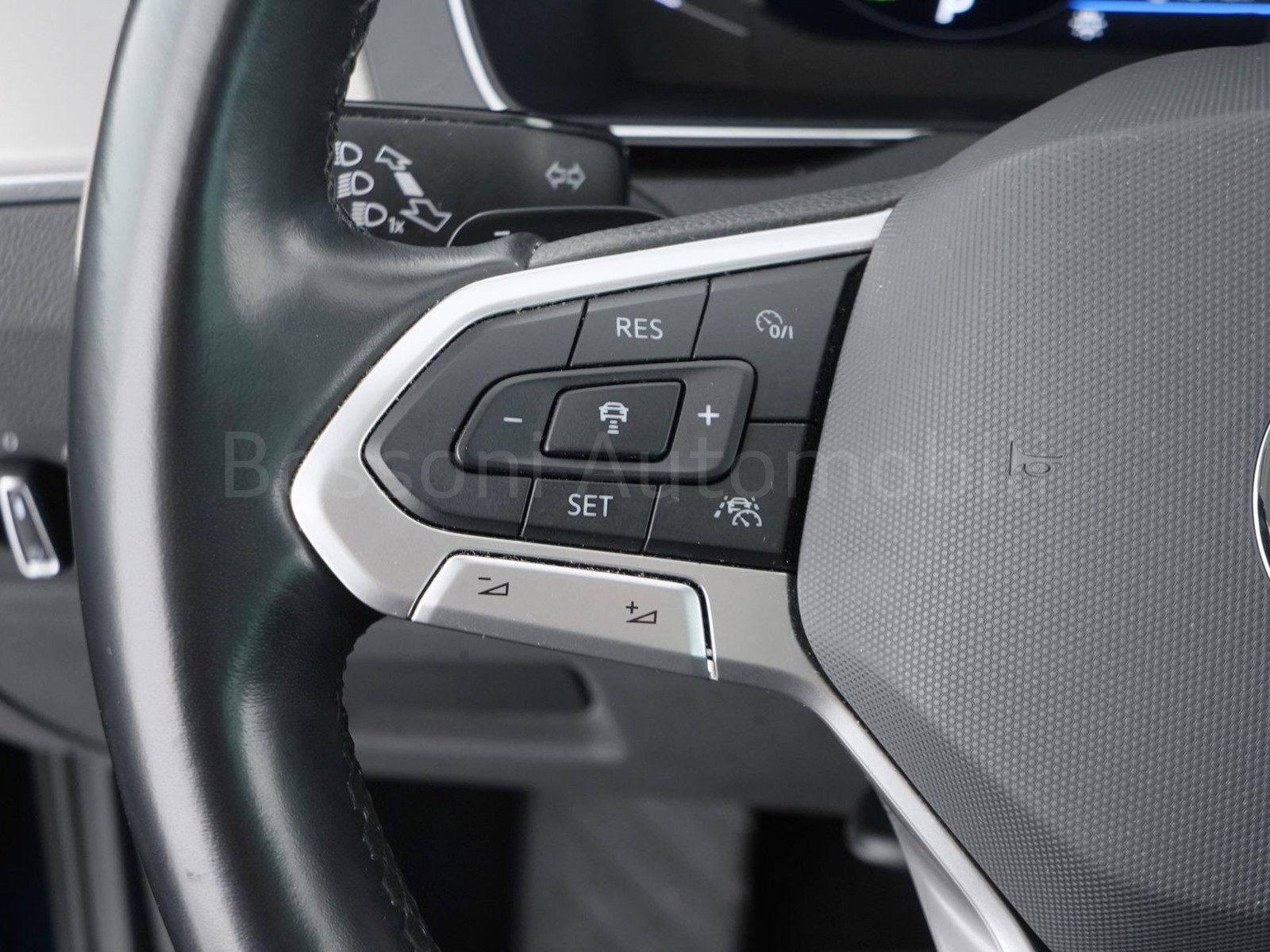 27 - Volkswagen Passat variant 2.0 tdi scr evo 150cv executive dsg