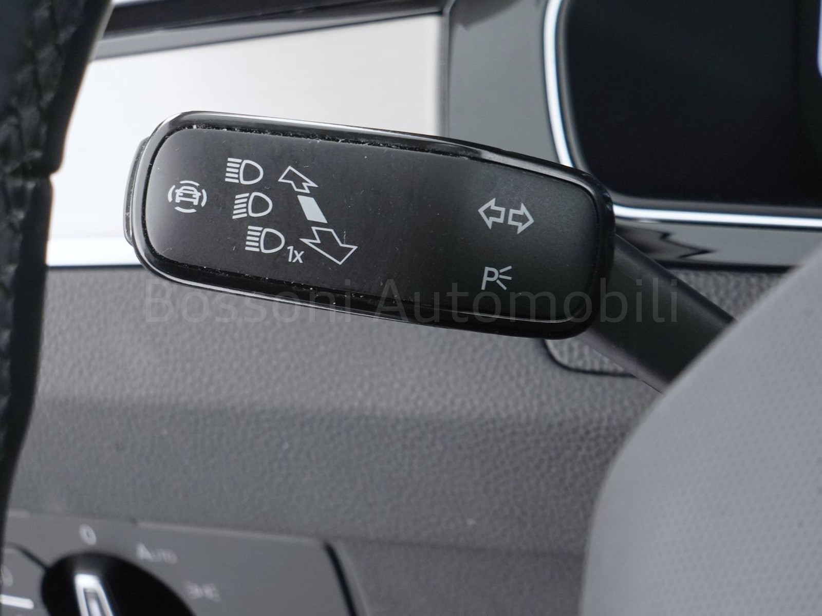 29 - Volkswagen Passat variant 2.0 tdi scr evo 150cv executive dsg