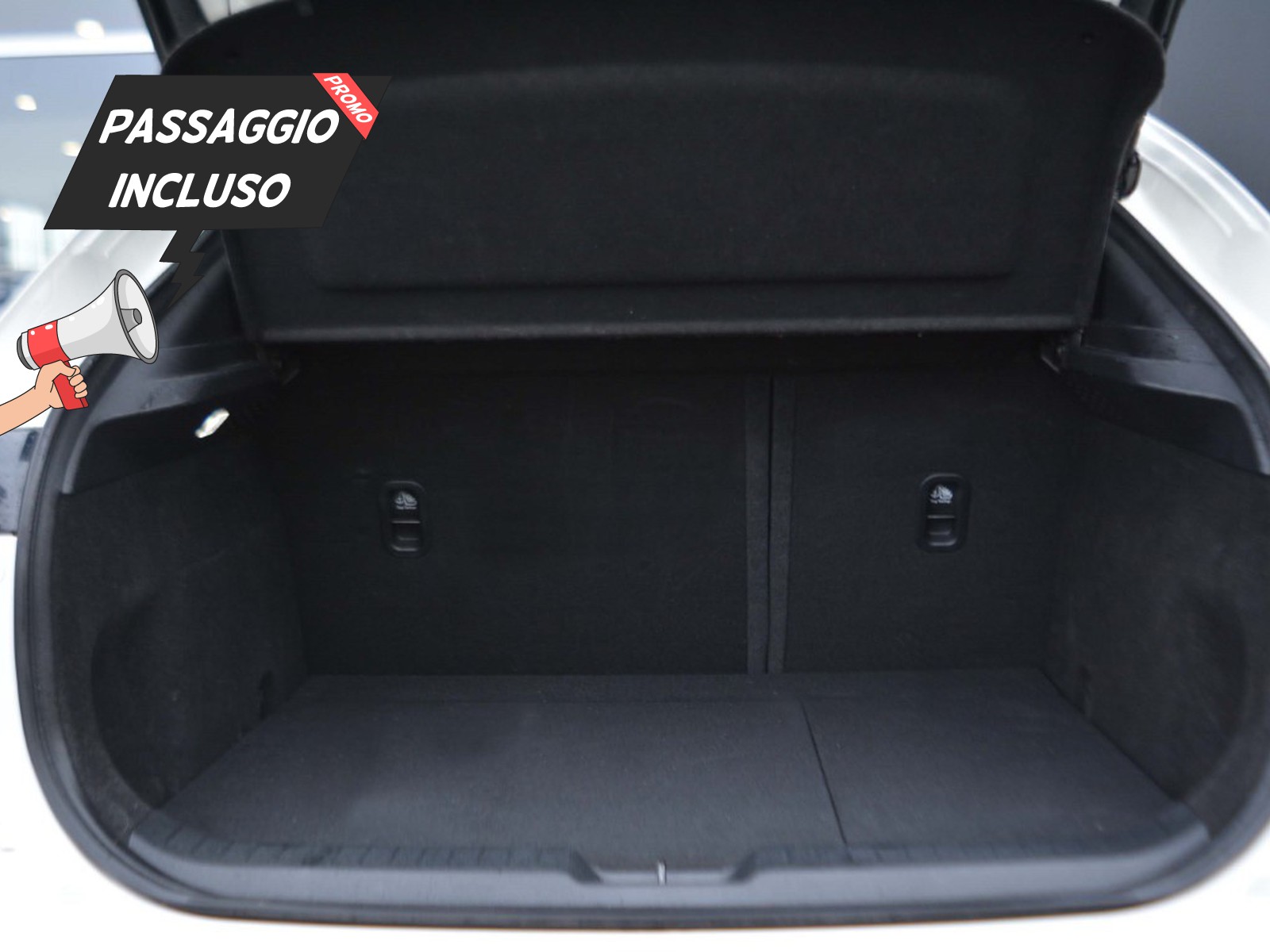 14 - Mazda CX-30 2.0 skyactiv-g m hybrid 122cv exclusive 2wd 6mt