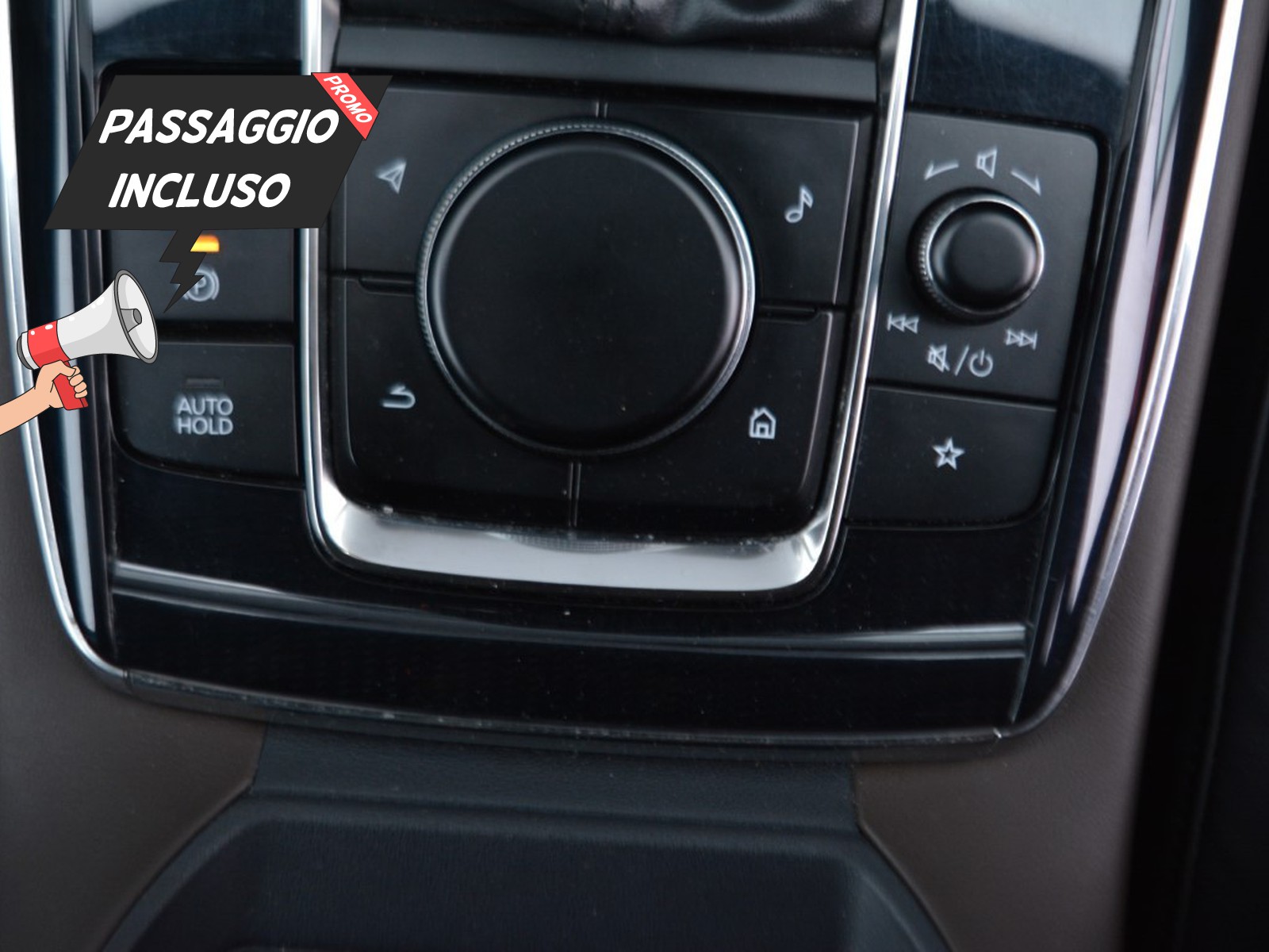 18 - Mazda CX-30 2.0 skyactiv-g m hybrid 122cv exclusive 2wd 6mt