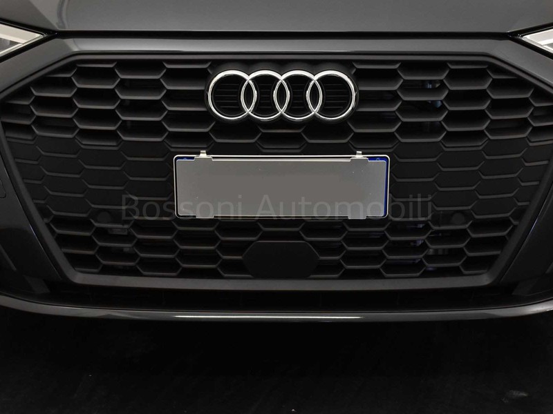 13 - Audi A3 sportback 40 1.4 tfsi e business s tronic