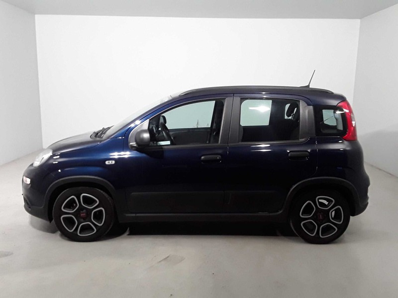 7 - Fiat Panda 1.0 firefly hybrid 70cv city life
