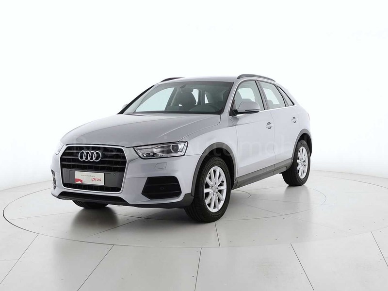 1 - Audi Q3 2.0 tdi business 150cv