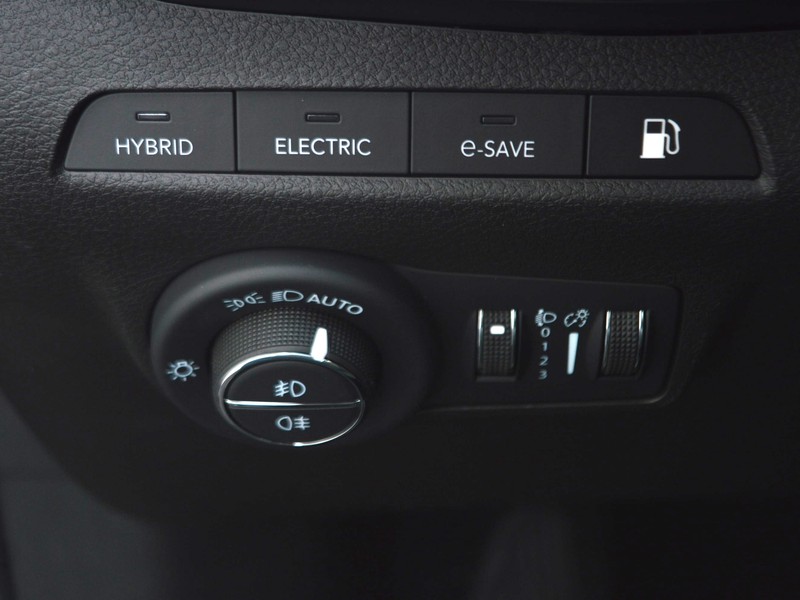 13 - Jeep Compass 1.3 turbo t4 phev trailhawk 4xe at6
