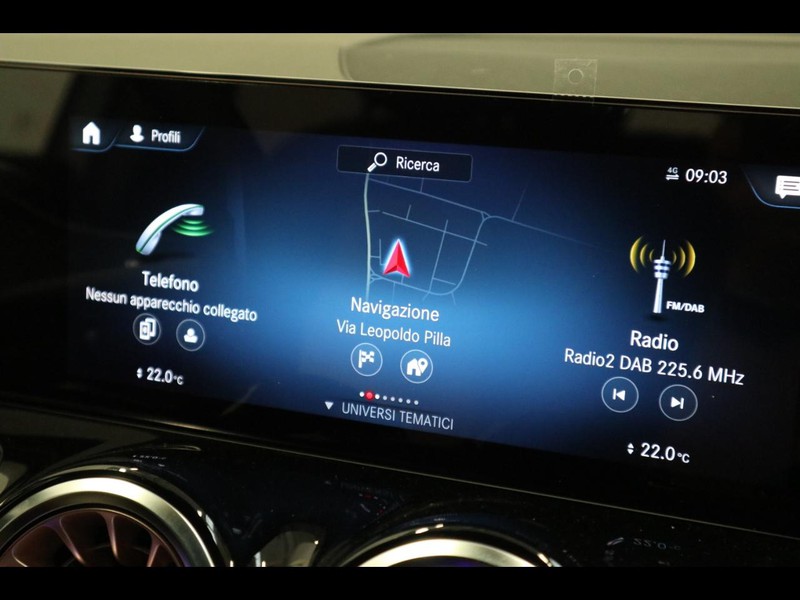 13 - Mercedes EQB 250 sport plus