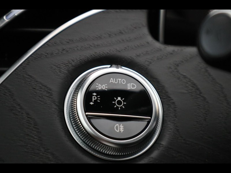 13 - Mercedes Classe E berlina 220 d amg line advanced plus 9g-tronic