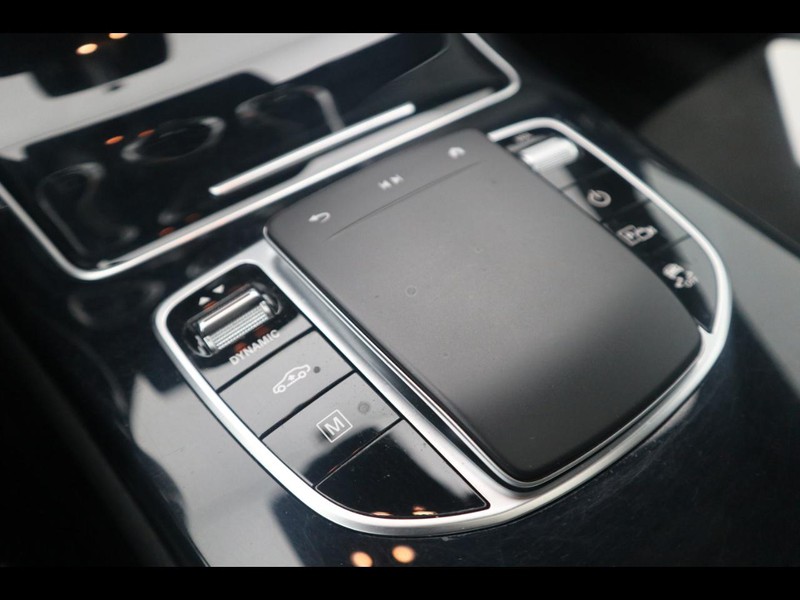 13 - Mercedes GLC coupe 300 de plug in hybrid (de eq-power) premium 4matic 9g-tronic plus