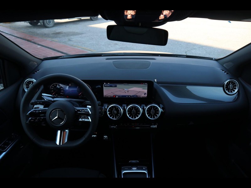 7 - Mercedes Classe B 180 d amg line advanced plus 8g-dct