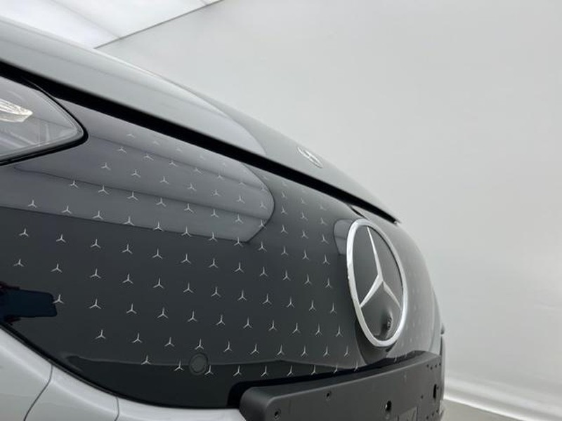 13 - Mercedes EQE 350 premium plus 4matic