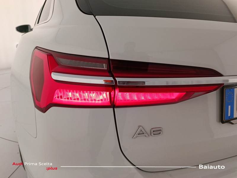 13 - Audi A6 avant 40 2.0 tdi mhev business sport s-tronic