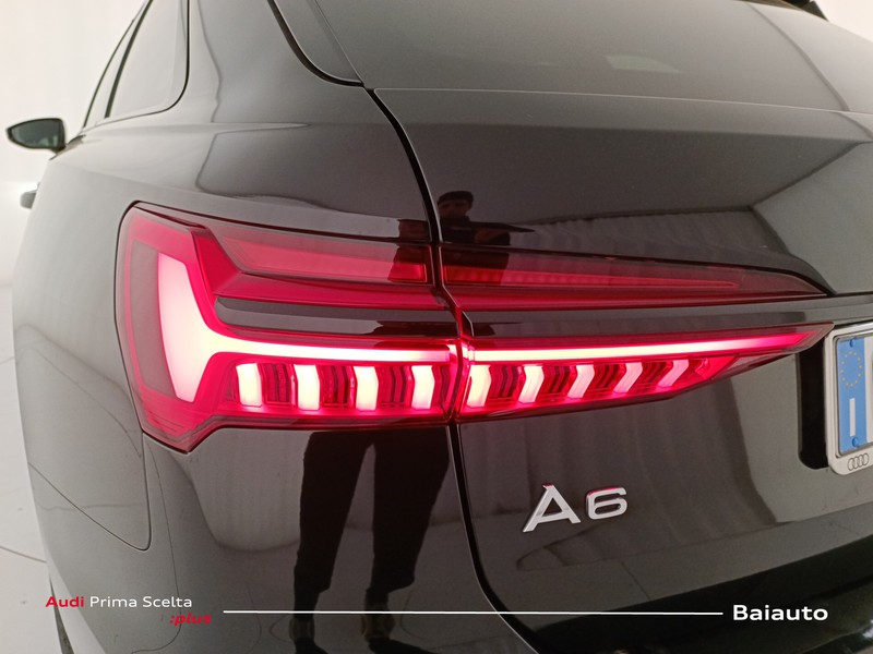 13 - Audi A6 avant 40 2.0 tdi mhev business sport quattro ultra s tronic