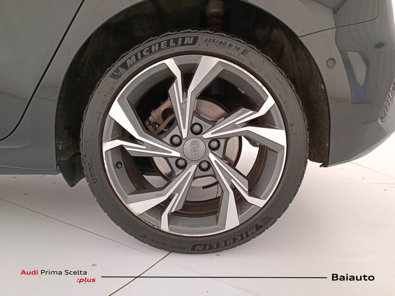 13 - Audi A3 sportback 30 1.0 tfsi mhev business advanced s tronic