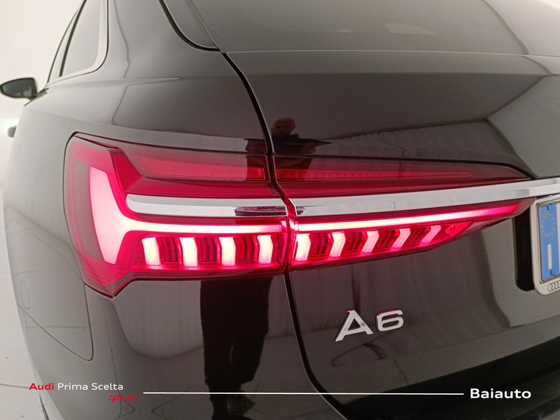 13 - Audi A6 avant 40 2.0 tdi mhev business sport quattro ultra s tronic