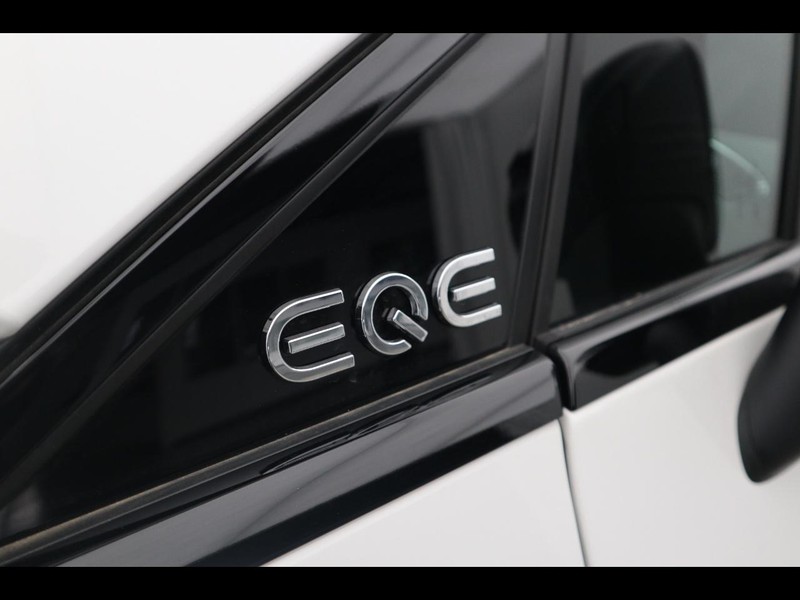 19 - Mercedes EQE suv 350 amg line premium 4matic