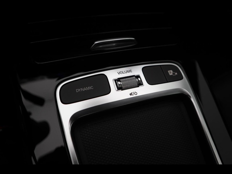 13 - Mercedes Classe A 250 e plug-in-hybrid progressive advanced plus speedshift dct amg 8g