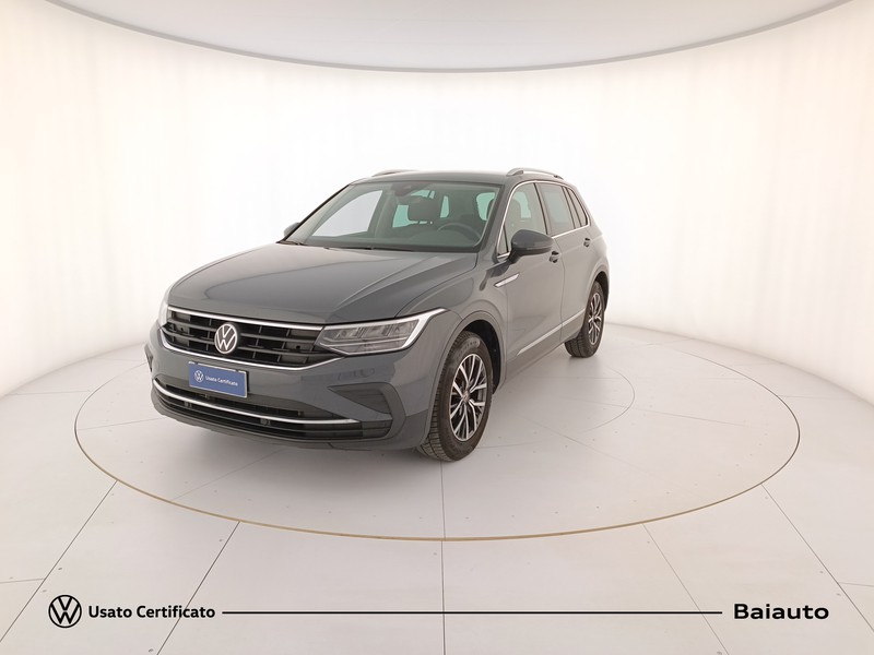 1 - Volkswagen Tiguan 2.0 tdi scr 150cv life dsg