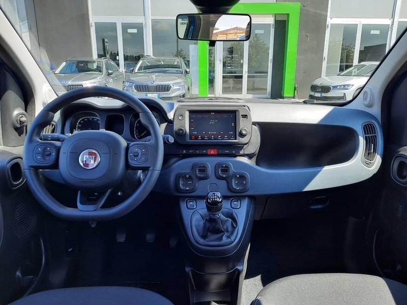 7 - Fiat Panda cross 1.0 firefly hybrid 70cv s&s 5p.ti