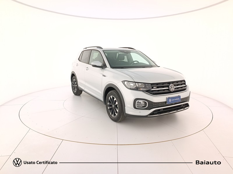 1 - Volkswagen T-Cross 1.0 tsi 110cv sport