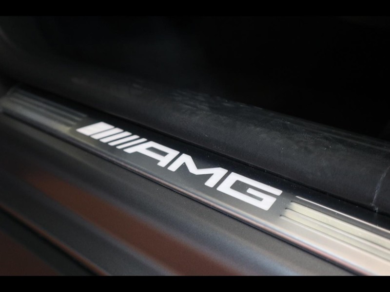 19 - AMG GLA amg 45  s amg line premium 4matic+ 8g-dct