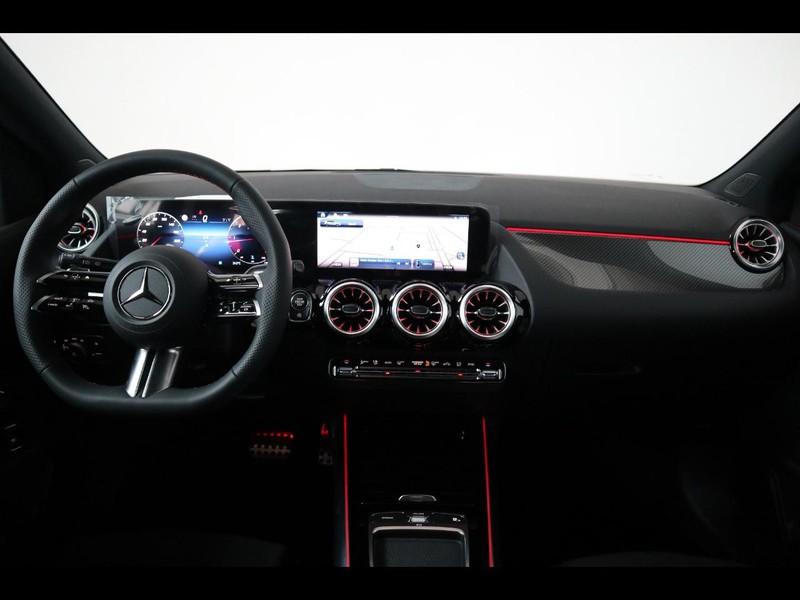 13 - Mercedes Classe B 180 d amg line advanced plus 8g-dct