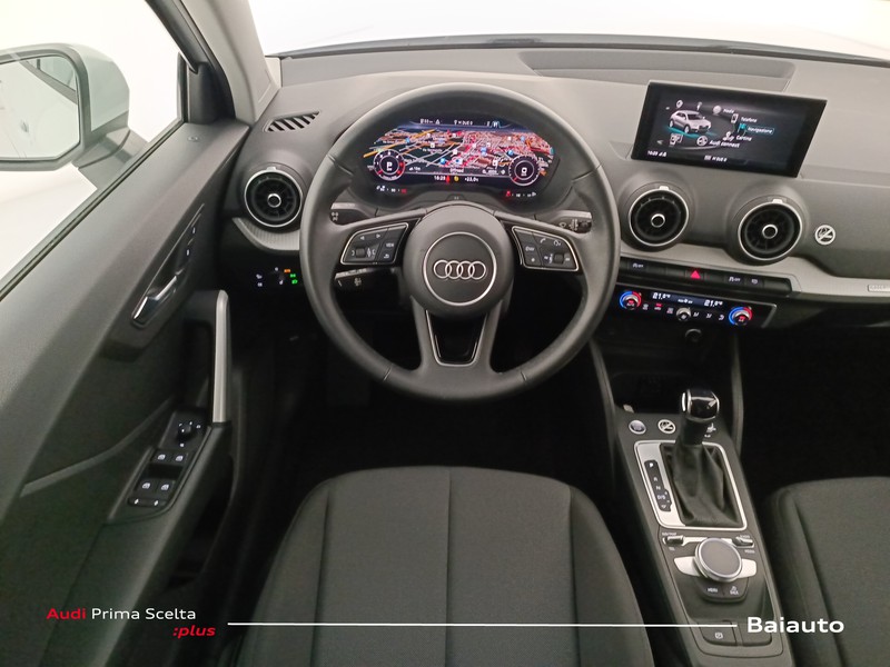 7 - Audi Q2 35 2.0 tdi s line edition s tronic